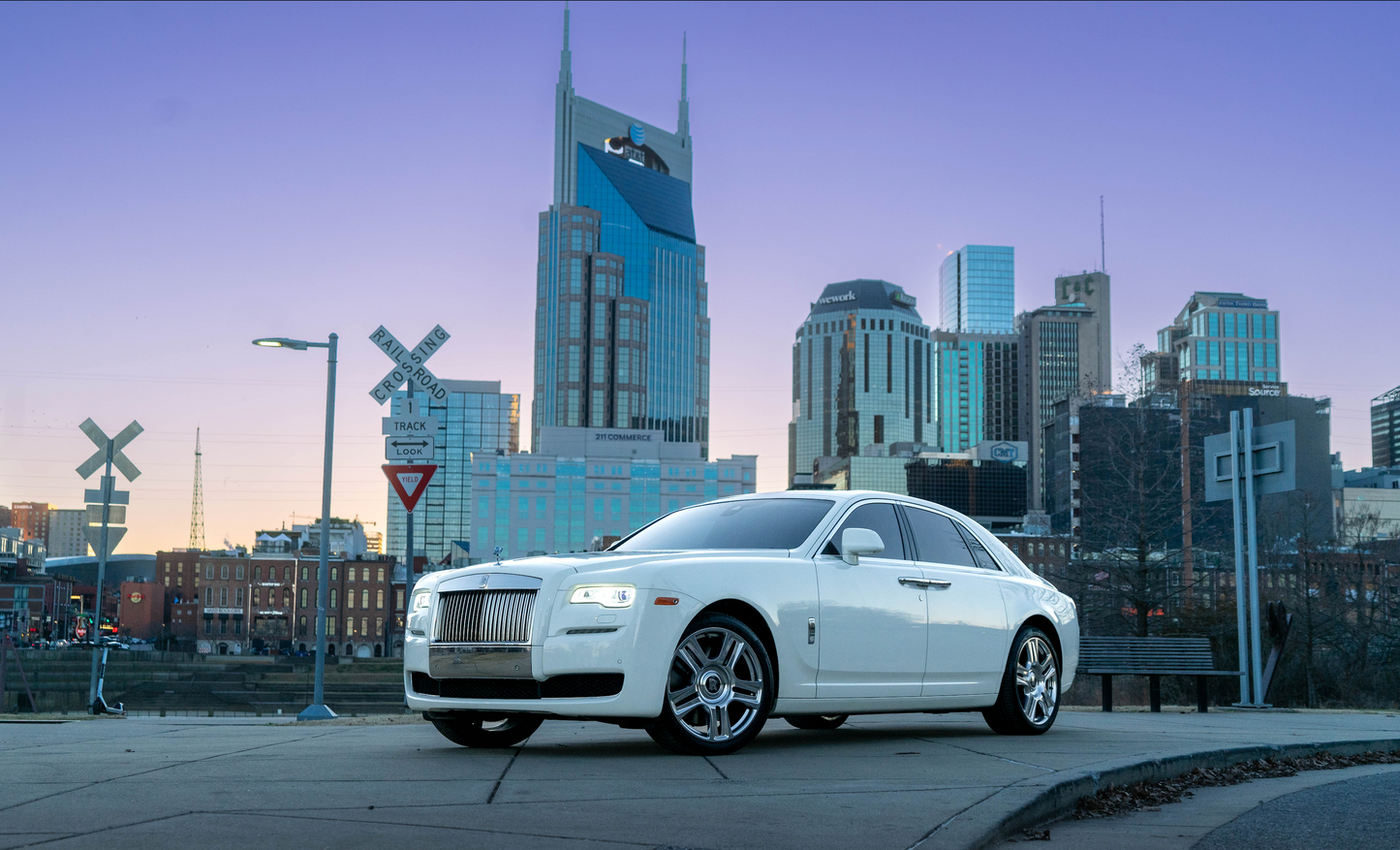 6 Hour Ghost Rental Chauffeur Included